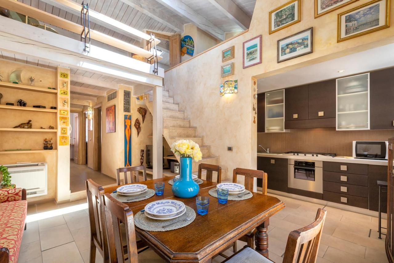 Casa Ferret. Appartamento Nel Cuore Di ألغيرو المظهر الخارجي الصورة