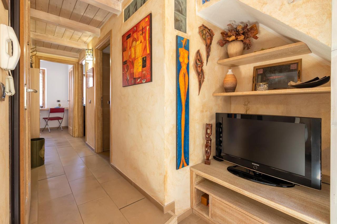 Casa Ferret. Appartamento Nel Cuore Di ألغيرو المظهر الخارجي الصورة